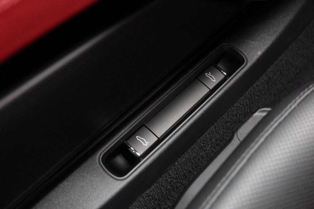 2025 Porsche 718 Cayman Base