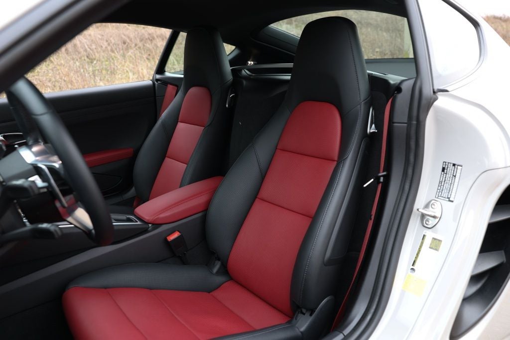 2025 Porsche 718 Cayman Base