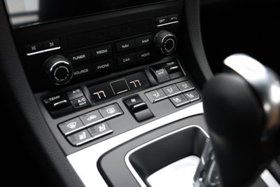 2025 Porsche 718 Cayman Base