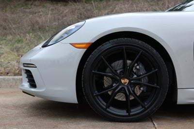 2025 Porsche 718 Cayman Base