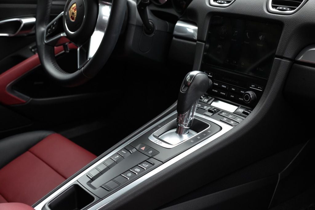 2025 Porsche 718 Cayman Base