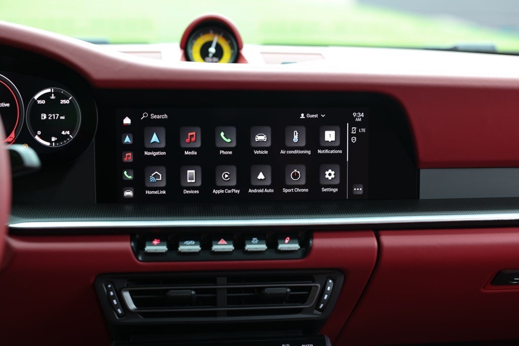 2024 Porsche 911 Carrera