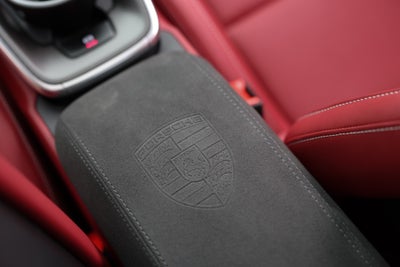 2024 Porsche 911 Carrera