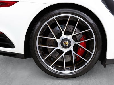 2018 Porsche 911 Turbo