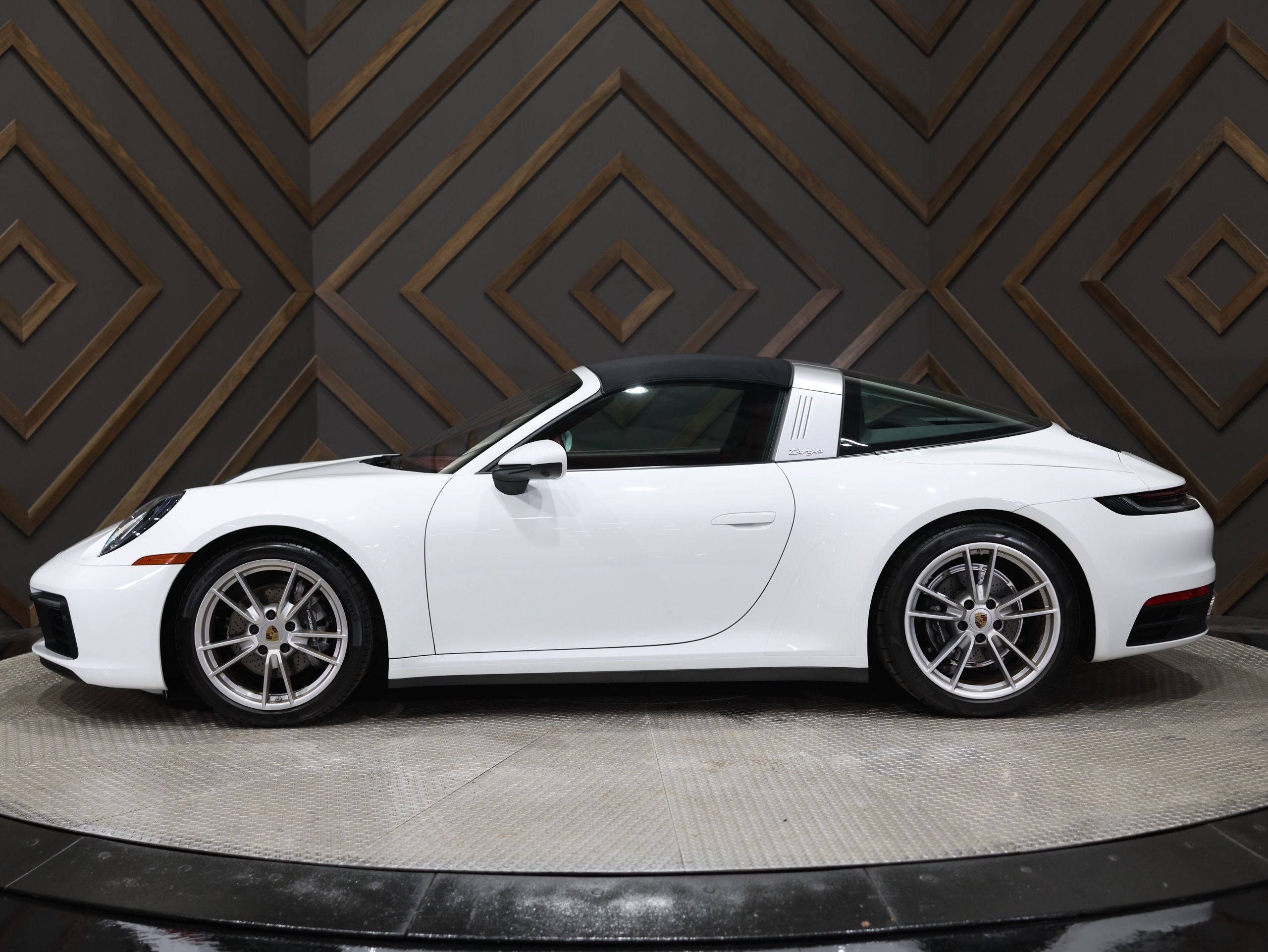 2021 Porsche 911 Targa 4