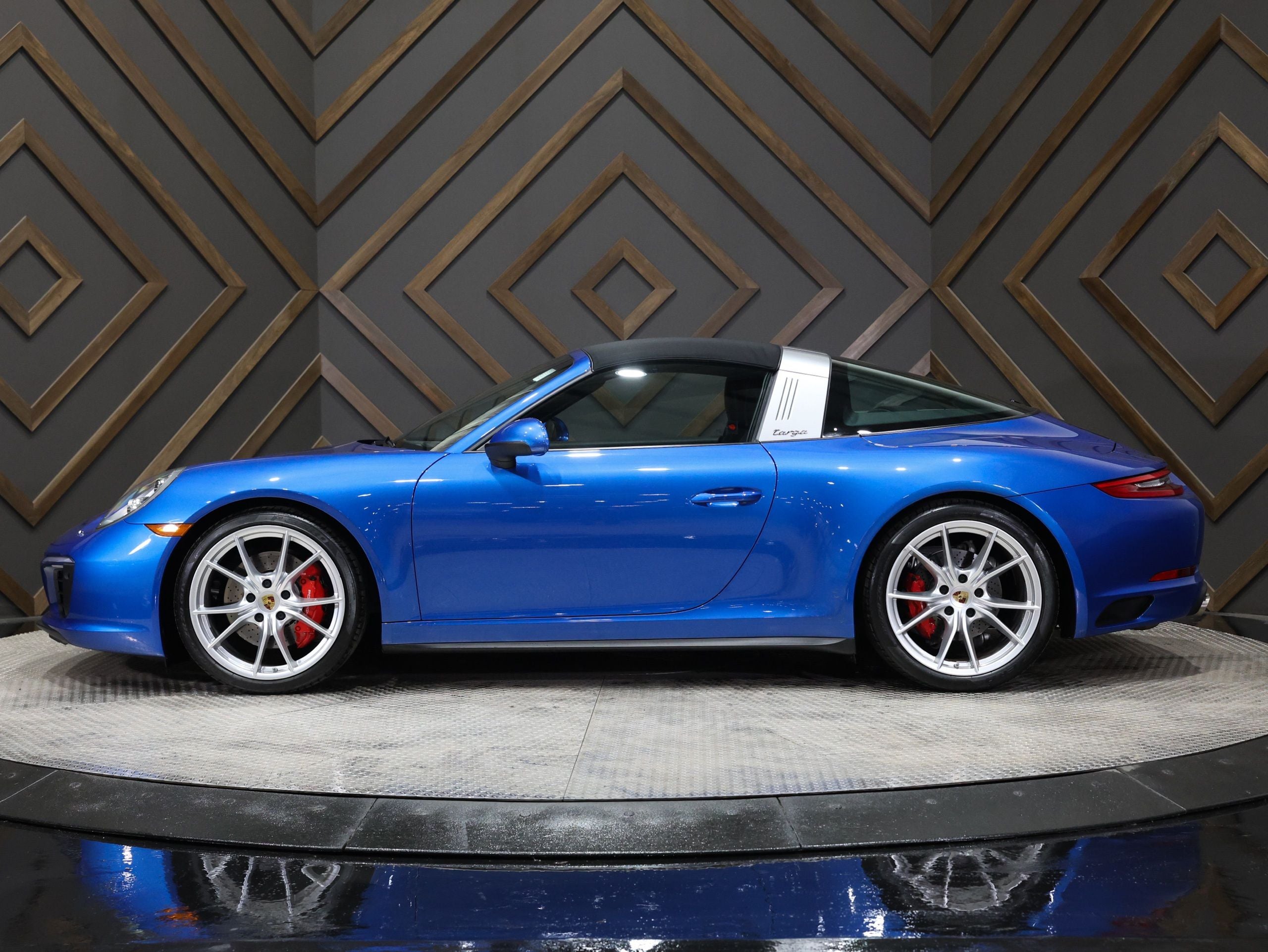 2017 Porsche 911 Targa 4S
