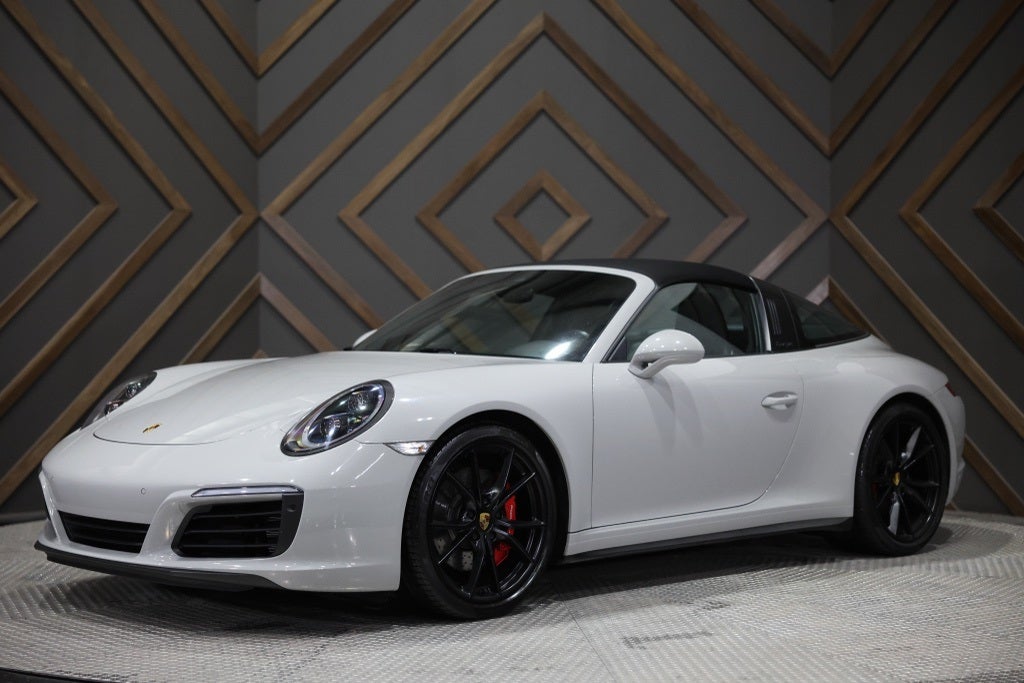 2018 Porsche 911 Targa 4S