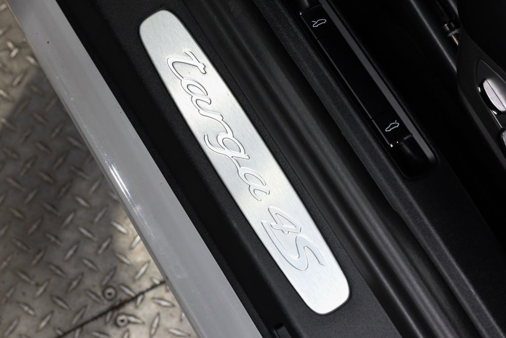 2018 Porsche 911 Targa 4S