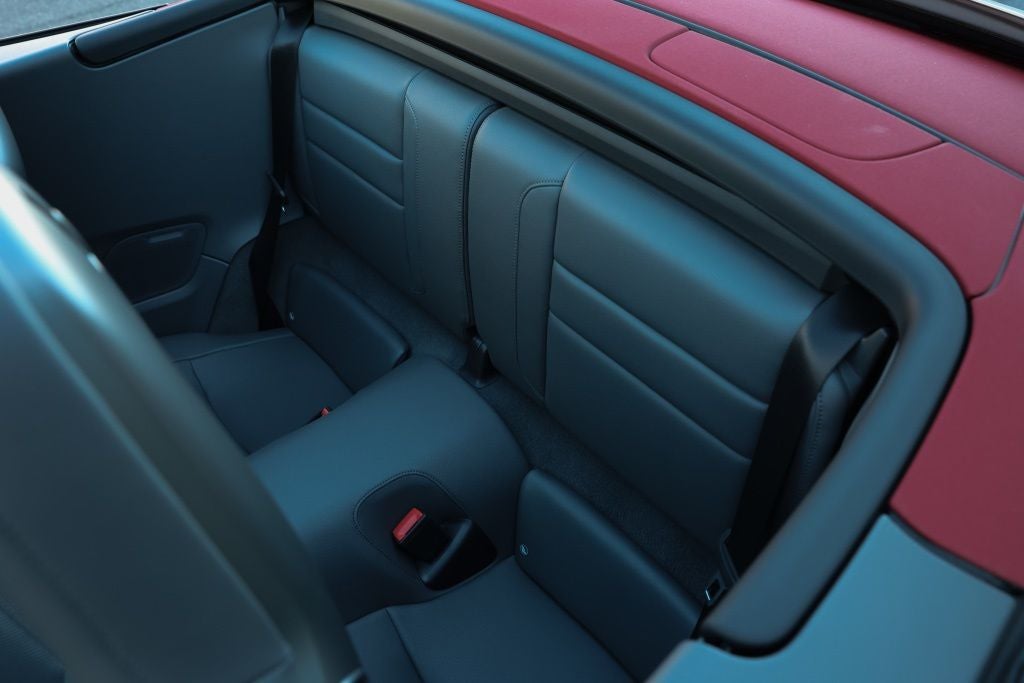 2023 Porsche 911 Carrera