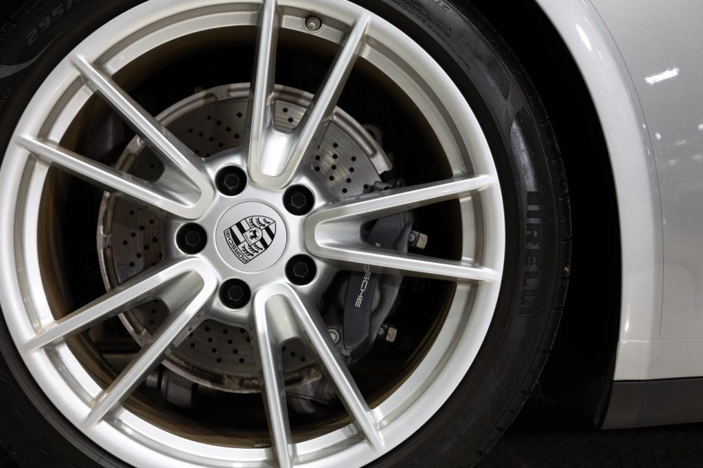 2023 Porsche 911 Carrera