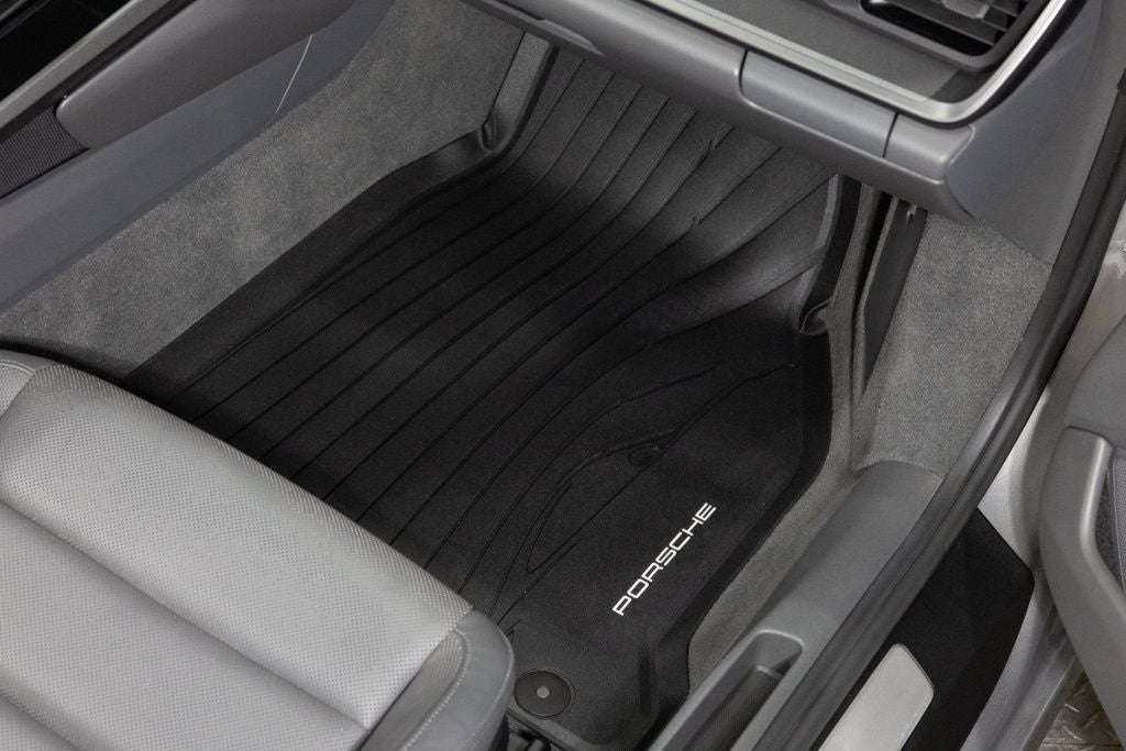 2023 Porsche 911 Carrera