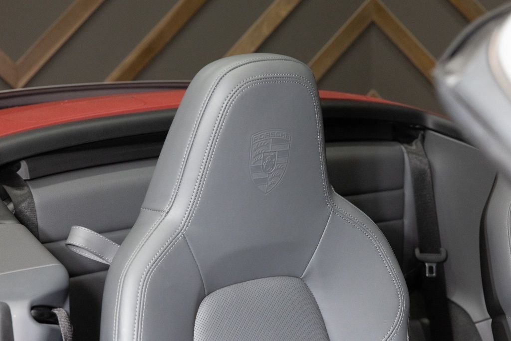 2023 Porsche 911 Carrera