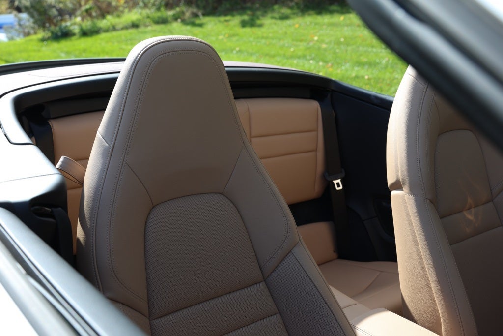 2024 Porsche 911 Carrera 4