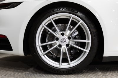 2024 Porsche 911 Carrera 4