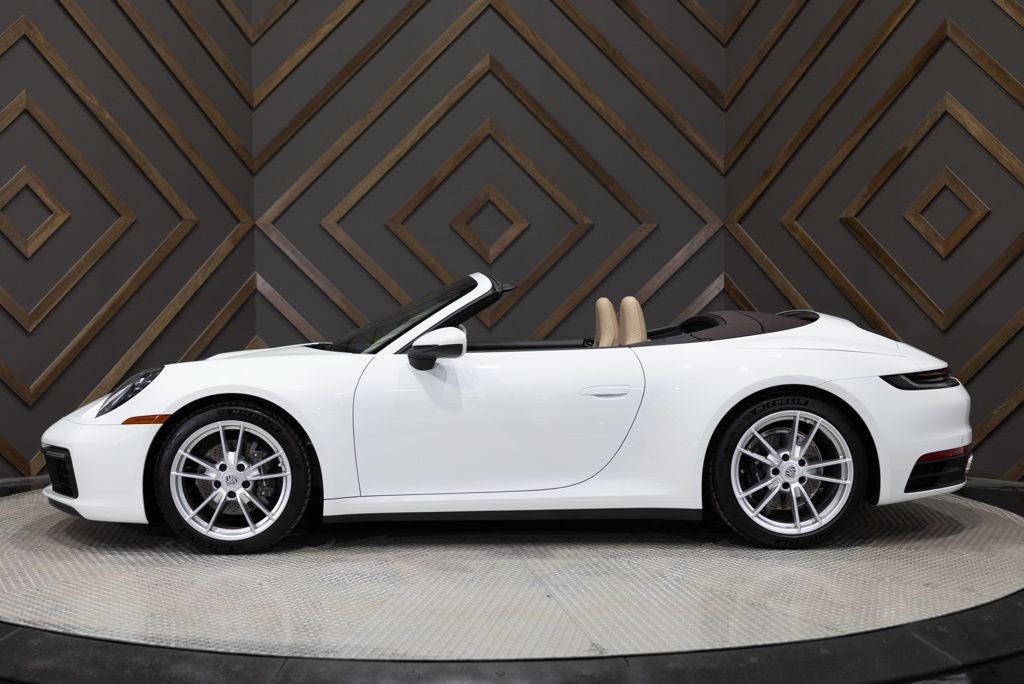 2024 Porsche 911 Carrera 4