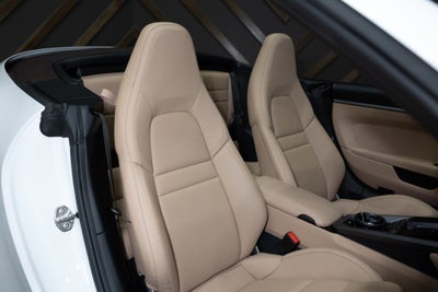 2024 Porsche 911 Carrera 4