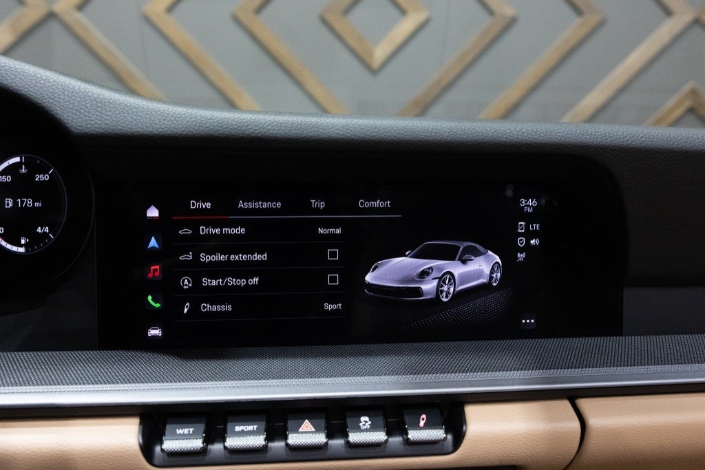 2024 Porsche 911 Carrera 4