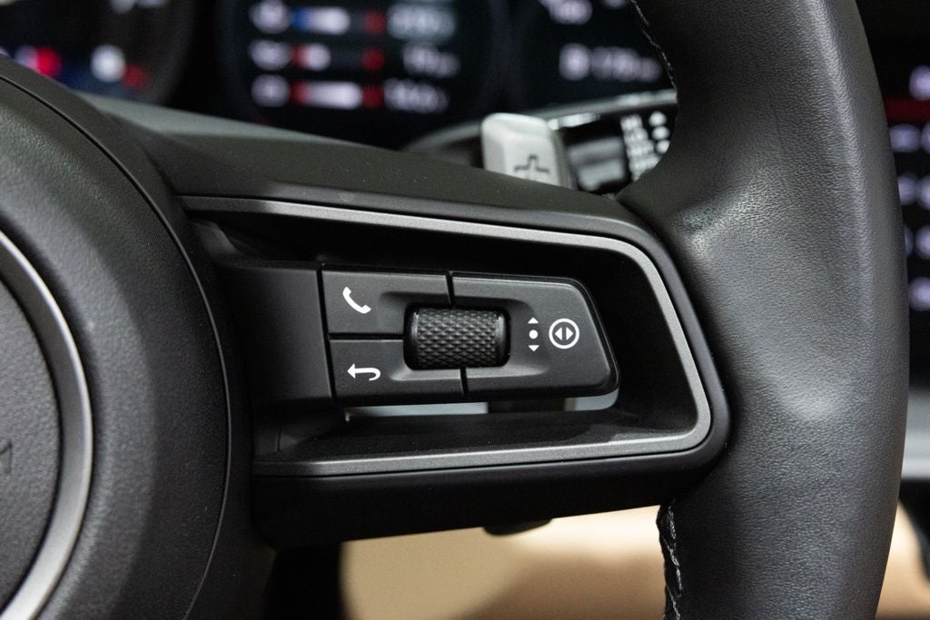 2024 Porsche 911 Carrera 4