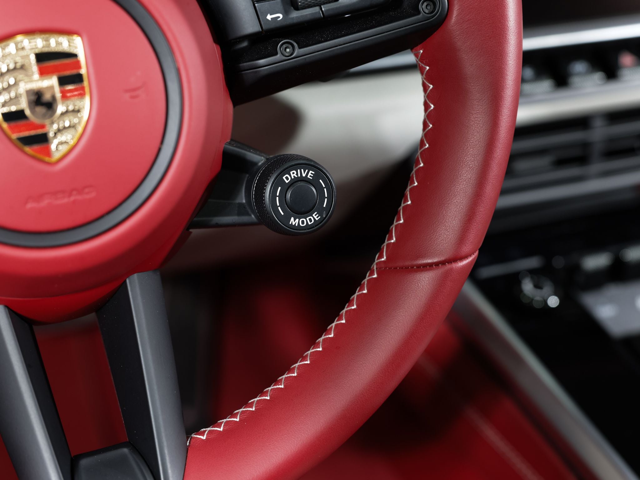 2025 Porsche 911 Turbo S