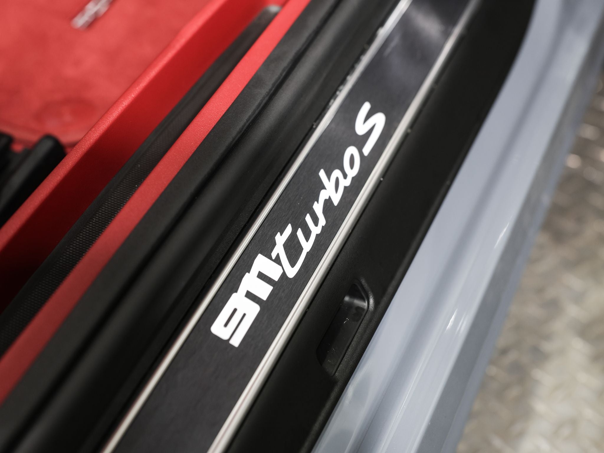 2025 Porsche 911 Turbo S