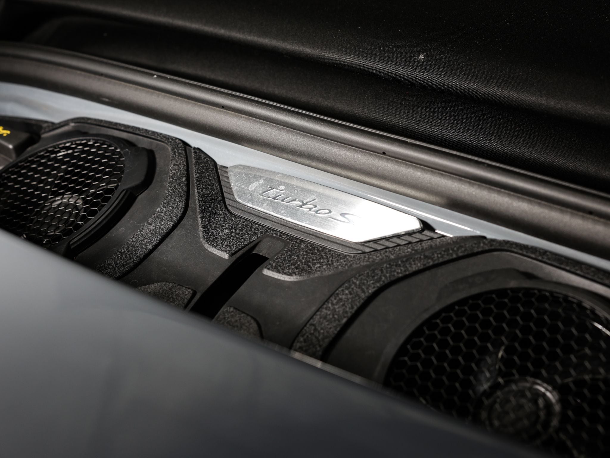 2025 Porsche 911 Turbo S