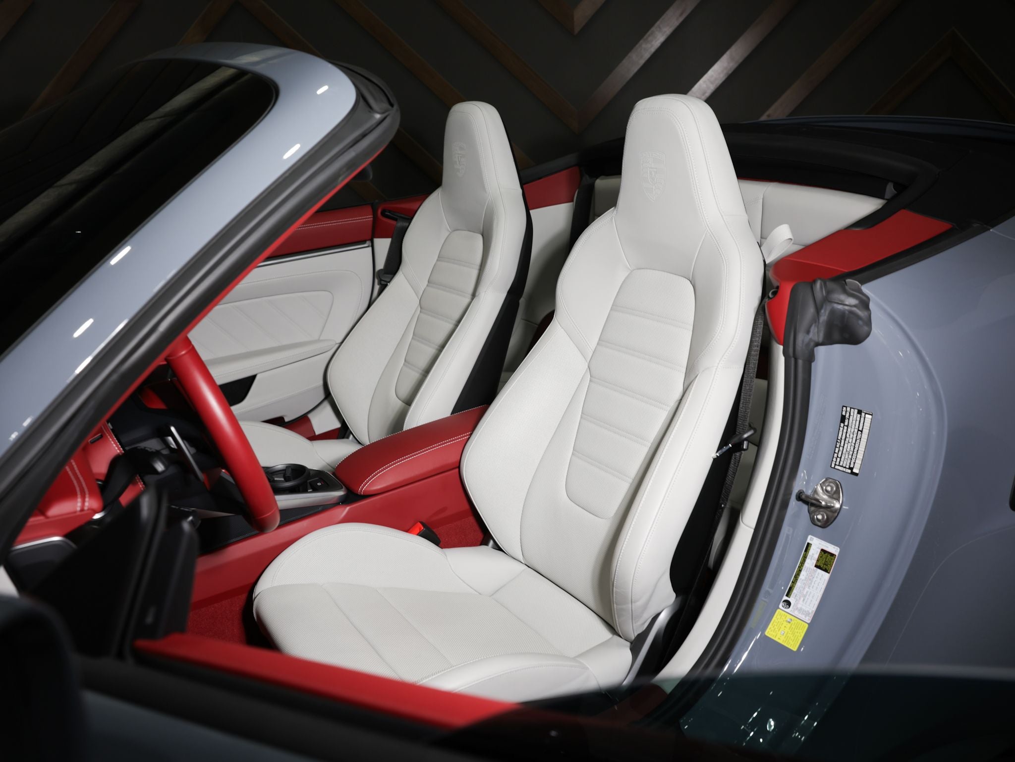 2025 Porsche 911 Turbo S