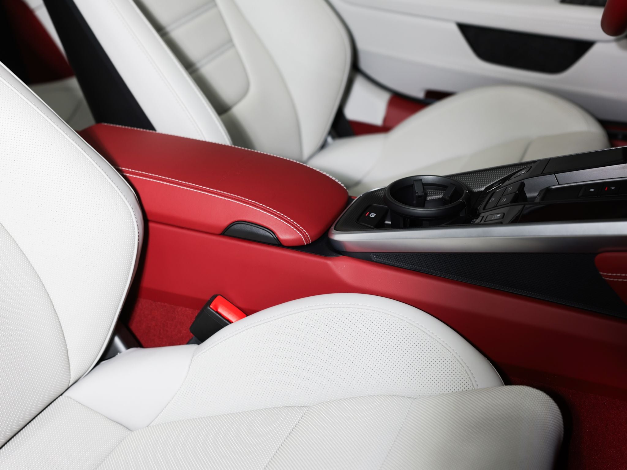 2025 Porsche 911 Turbo S