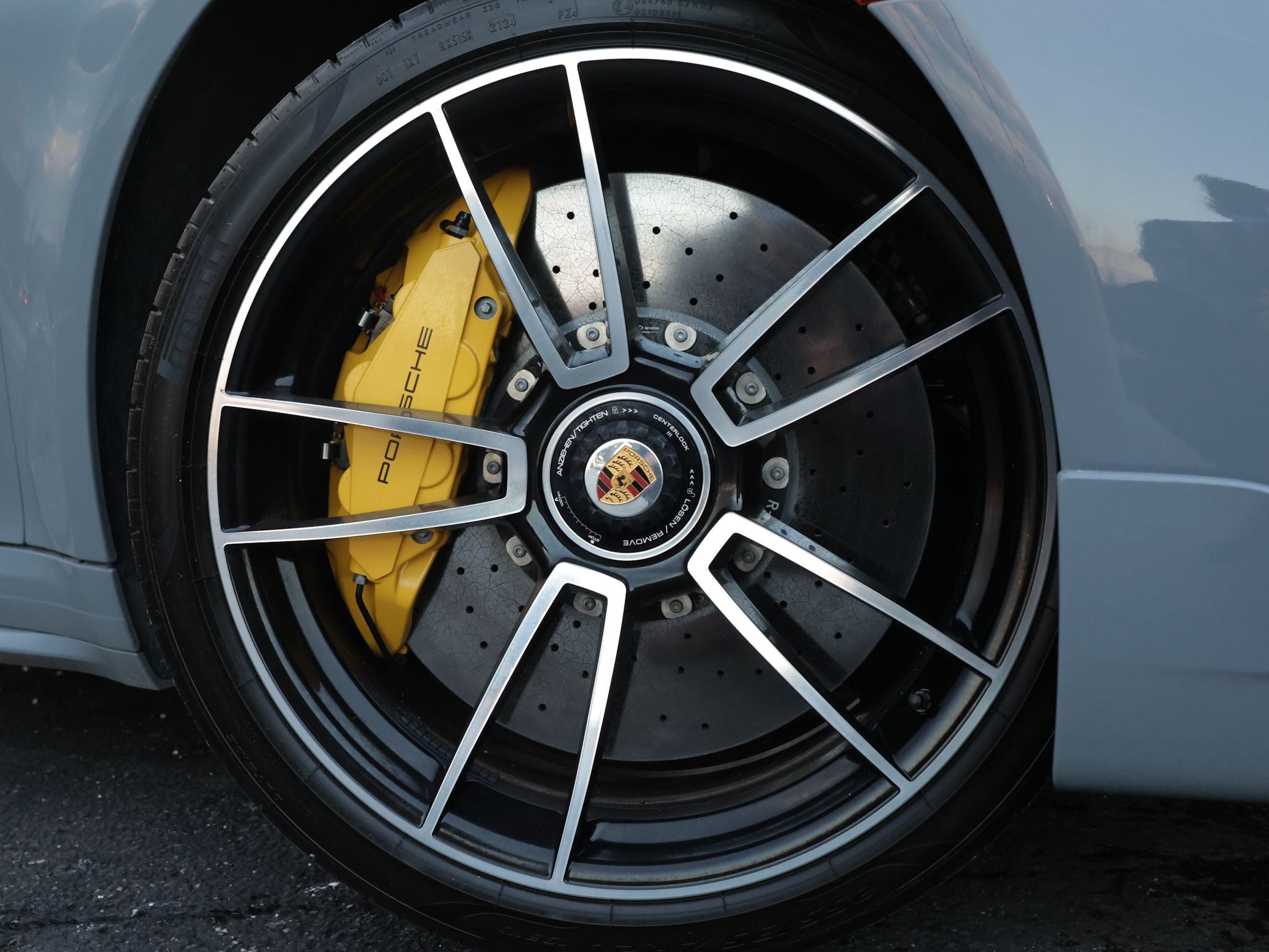 2025 Porsche 911 Turbo S