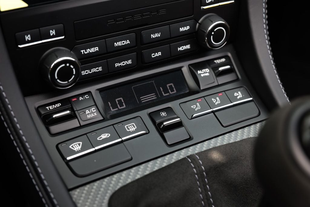 2024 Porsche 718 Spyder RS