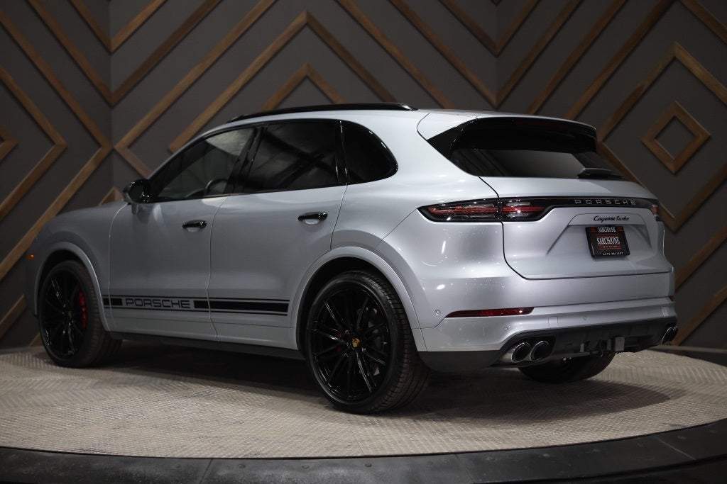 2022 Porsche Cayenne Turbo