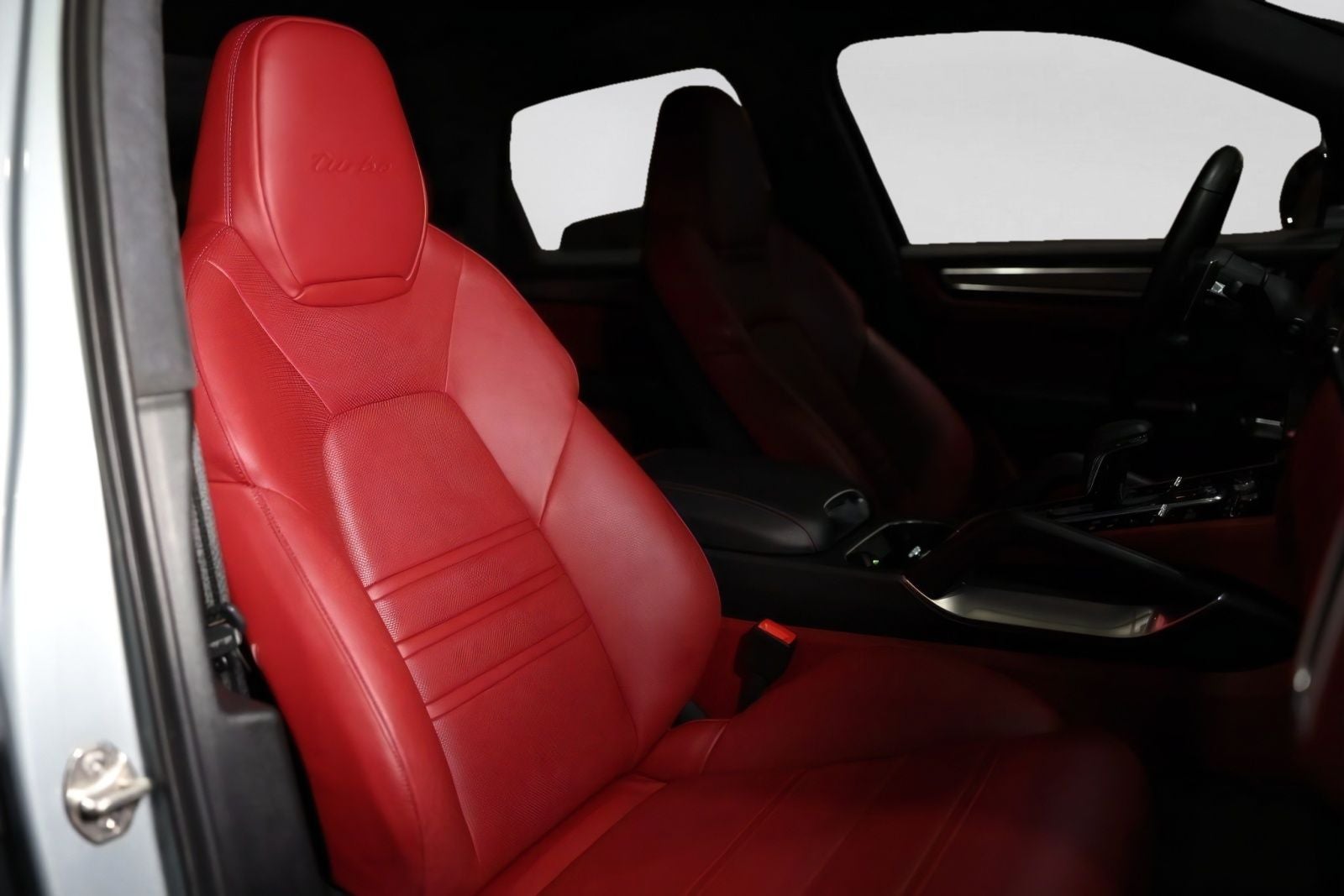 2022 Porsche Cayenne Turbo