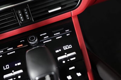 2022 Porsche Cayenne Turbo