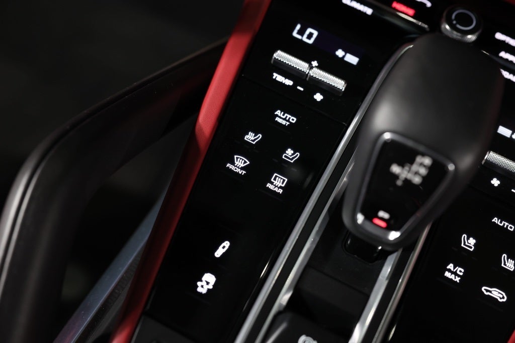 2022 Porsche Cayenne Turbo