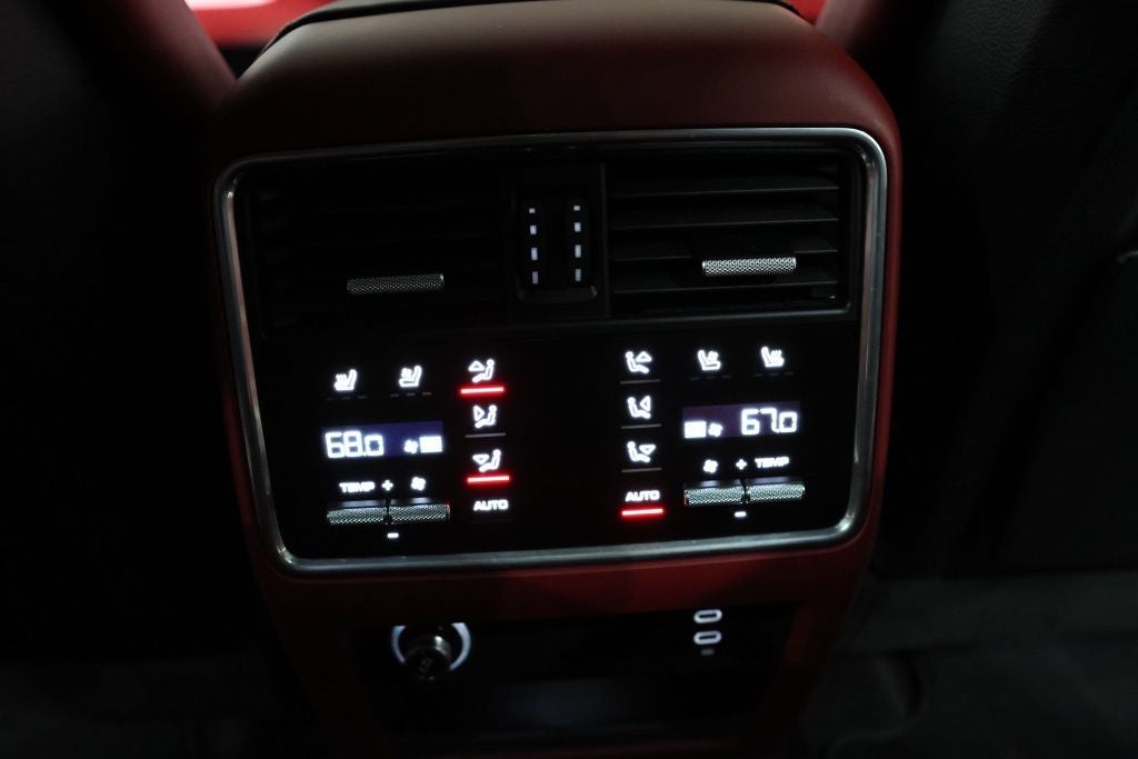 2022 Porsche Cayenne Turbo