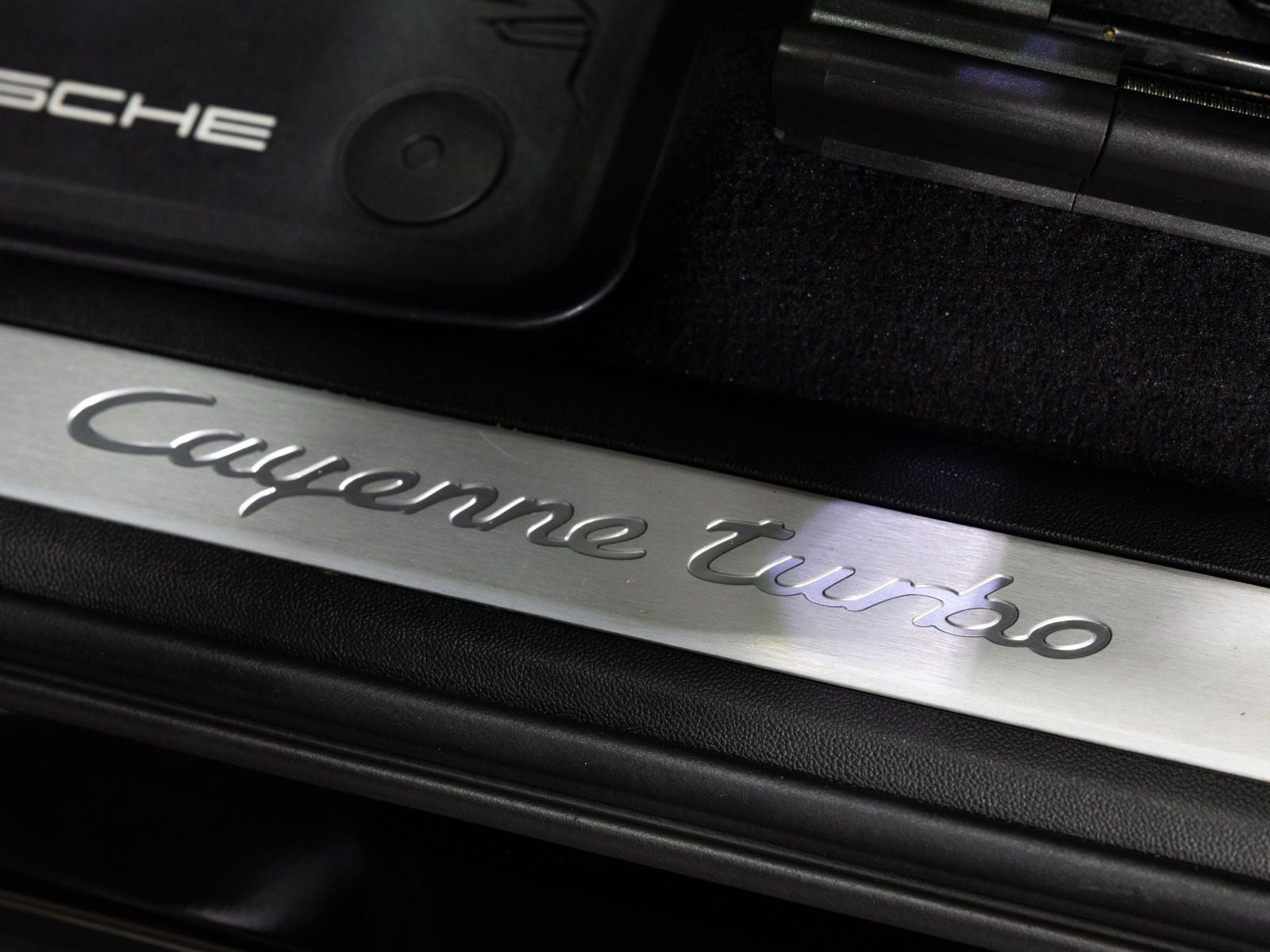 2023 Porsche Cayenne Turbo