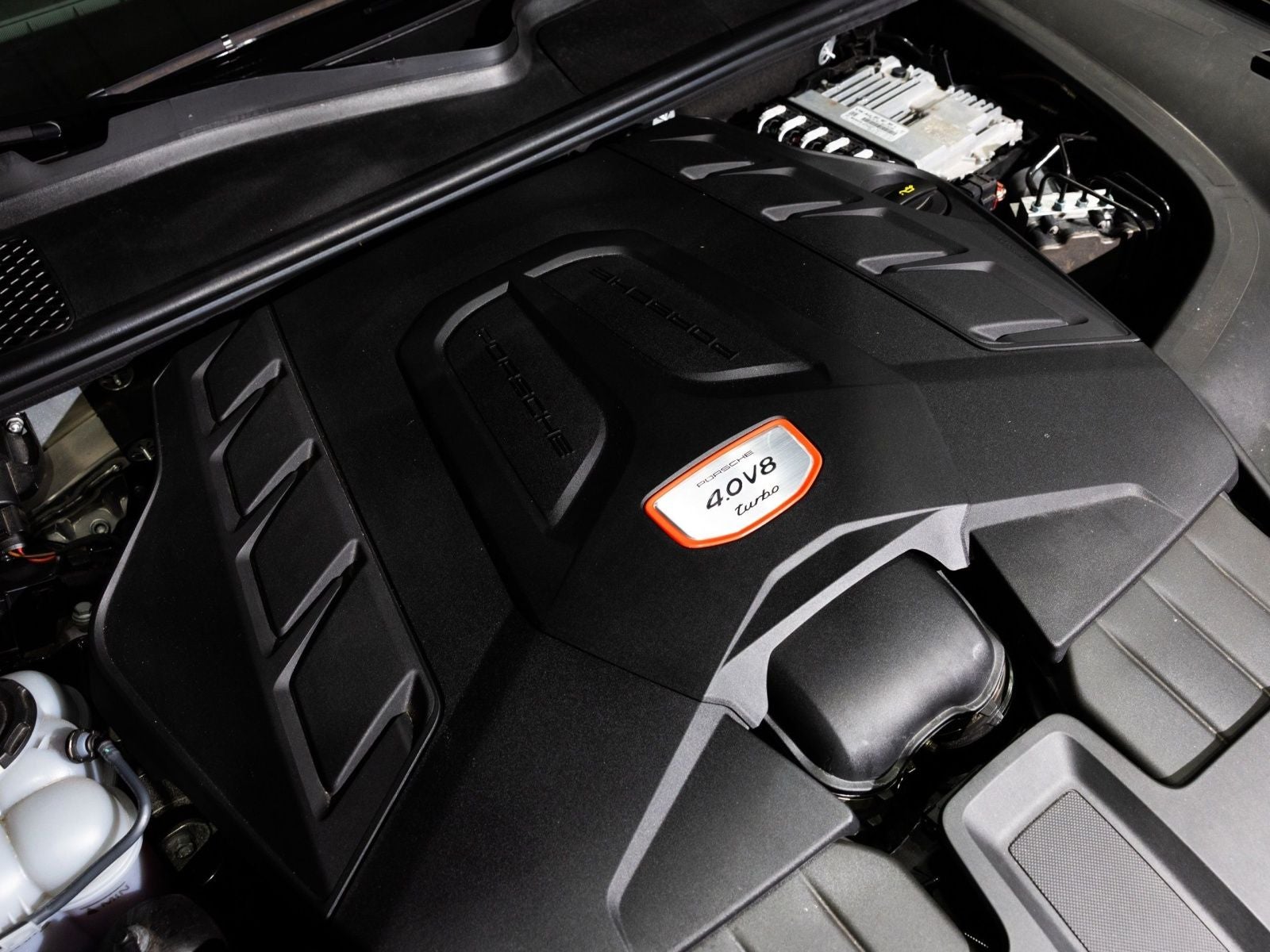 2023 Porsche Cayenne Turbo