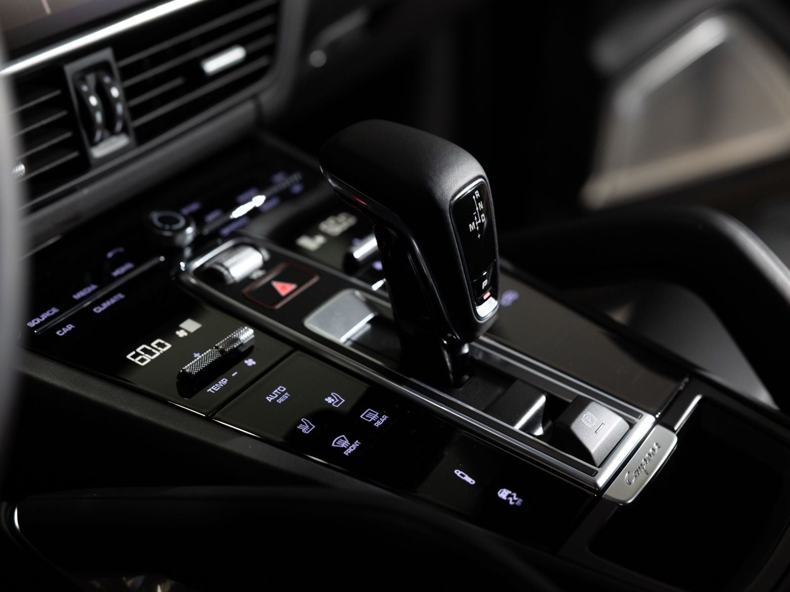 2023 Porsche Cayenne Turbo
