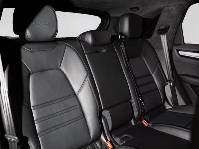 2023 Porsche Cayenne Turbo