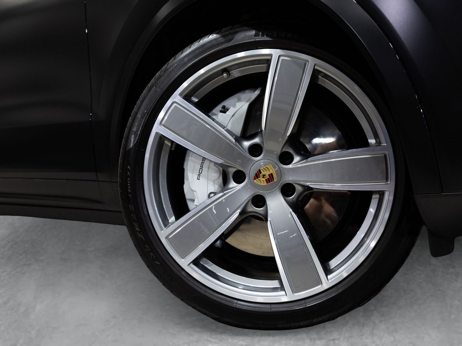 2023 Porsche Cayenne Turbo