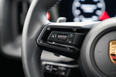 2025 Porsche Cayenne GTS