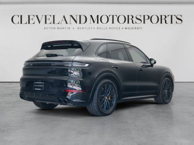 2025 Porsche Cayenne GTS