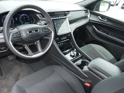 2025 Jeep Grand Cherokee Laredo X