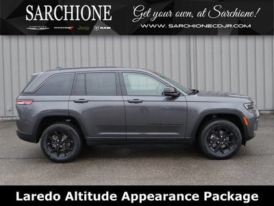 2026 Jeep Grand Cherokee Laredo Altitude
