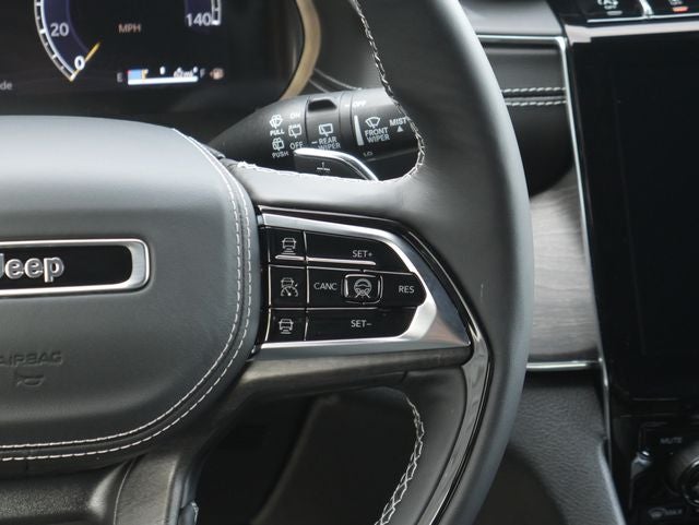 2025 Jeep Grand Cherokee Overland
