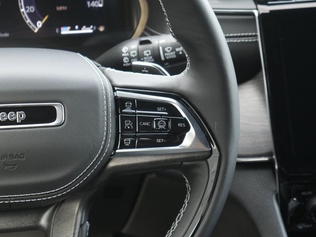 2025 Jeep Grand Cherokee Overland