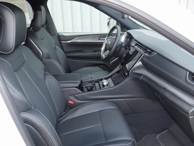 2025 Jeep Grand Cherokee Overland