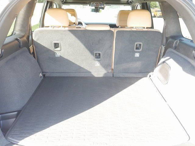 2025 Jeep Grand Cherokee Summit Reserve