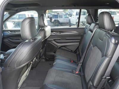 2025 Jeep Grand Cherokee L Altitude X