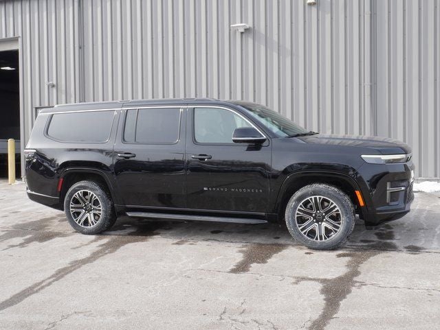 2026 Jeep Grand Wagoneer L 4x4