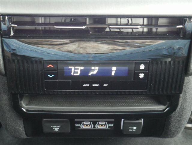 2026 Jeep Grand Wagoneer L 4x4